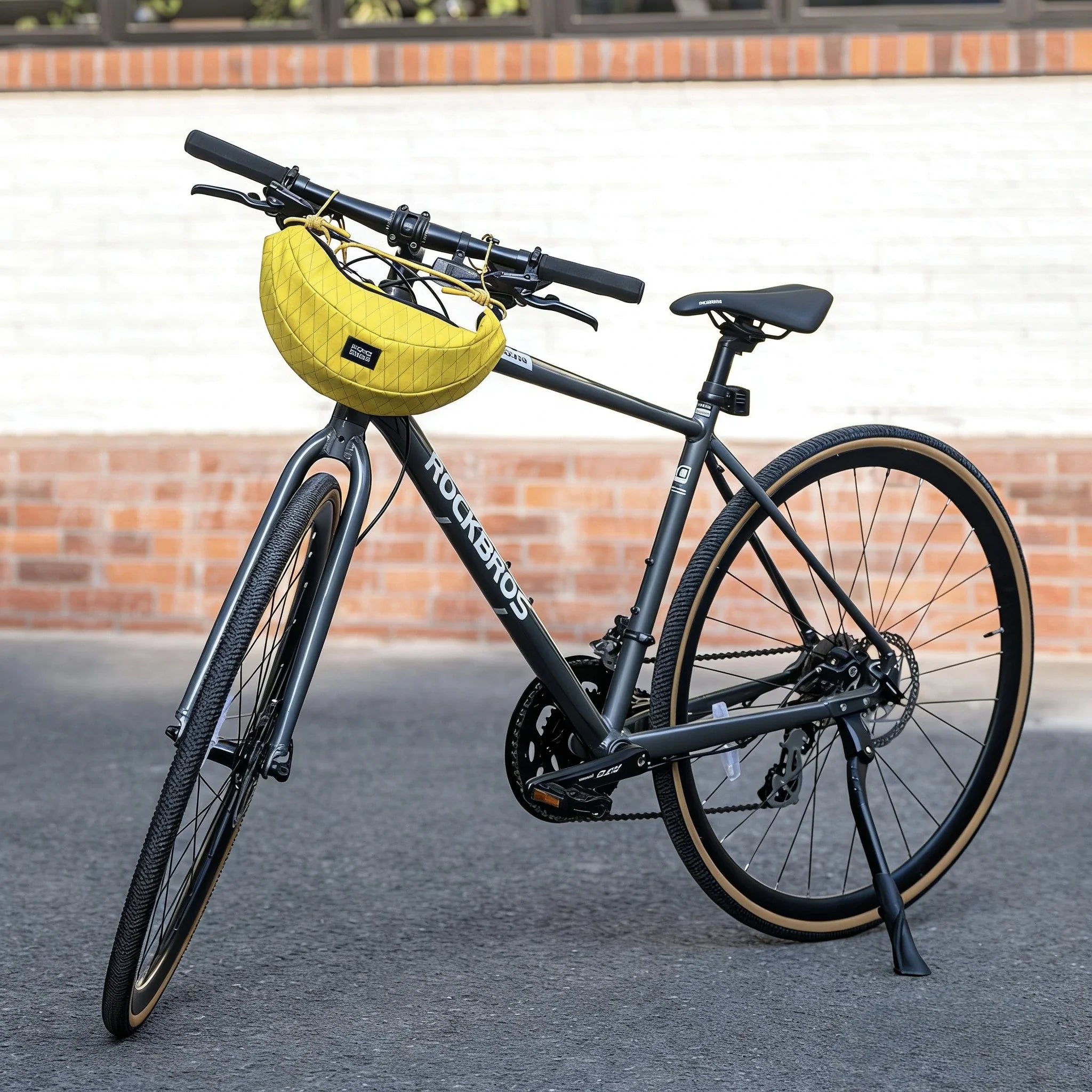 Banana Bike Handlebar Bag, Lightweight Crossbody Cycling Bag 1.8L ROCKBROS-US