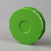Bicycle chain oiling tool, lubrication and maintenance device, chain roller type chain oiling device Pi-Mart