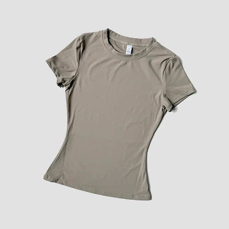 Seamless Moisture Wicking Yoga Shirt for Flexible Performance Pi-Mart